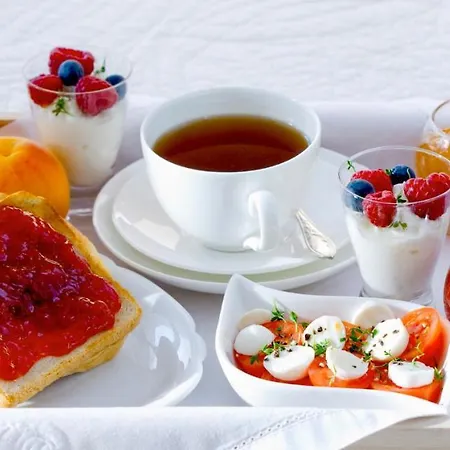 Thai Orchidee Restaurant&rooms 招待所 加尔达